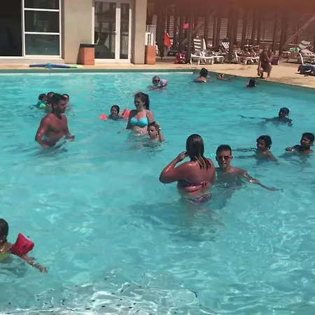 45 M2 Dans Parc Arbore Avec Piscine *
