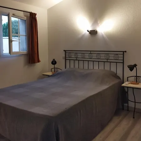 Holiday home 45 M2 Dans Parc Arbore Avec Piscine